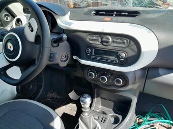 Renault Twingo 0,9i - 90 - 8