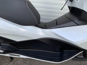 Honda PCX 125 LED, SUPER STAV - 8