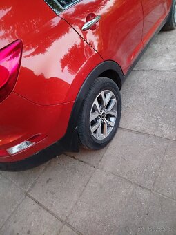 Kia Sportage 2.0 CRDi 4WD, 100 kW, 2015 80 000 km - 8