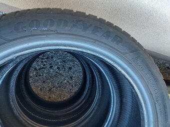 4x 215/45 R17 Good Year, Zimní na dojetí - 8