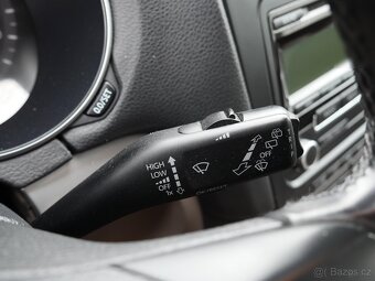 Volkswagen Golf 1.6TDi , 77 kW nafta, 2011 - 8