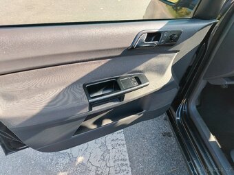 Prodám Volkswagen Polo 1.4 mpi v pěkném stavu - 8