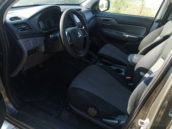 Mitsubishi l200 - 8