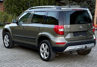ŠKODA YETI 2.0 TDI 110KW 4X4 DSG 2016 XENON - 8