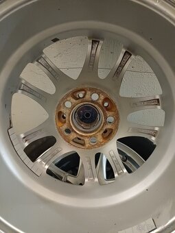 4 ks kol z FABIA II - 8