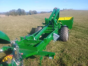 Nosič kontejnerů za traktor - 8