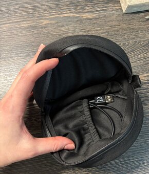 Bezdrátová sluchátka Beats Solo3 Wireless - 8