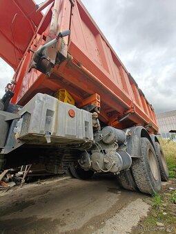 IVECO Trakker 450 pohon 6x6 - 8