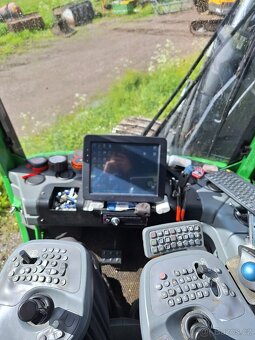 Harvestor JOHN DEERE 1170G 8W - 8
