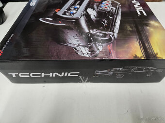 TECHNIC STAVEBNICE 42111 Dom's Dodge Charger NÁHRADA - 8
