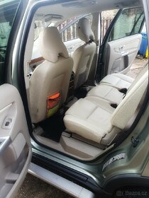 Volvo XC90 4.4 V8 - 8