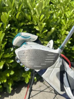 Prodám špičkový dámský golfový set značky PING GLe - 8