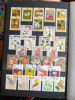 Extra velké album známek - 8