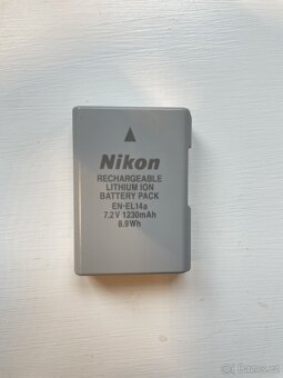 Nikon D5300 + 18-105 mm VR - 8