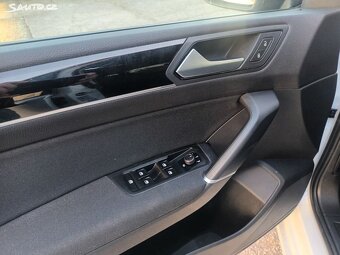 Volkswagen Touran, 2.0TDI 110KW aut.7mist panoram - 8