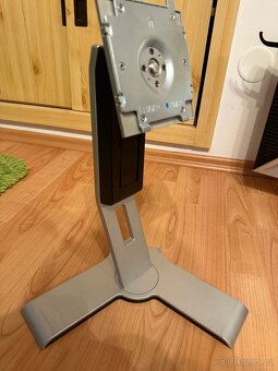 Monitory Dell UltraSharp 1707FP - 8