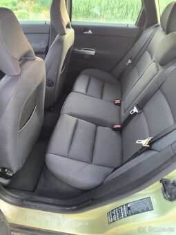 Volvo V50 - 8