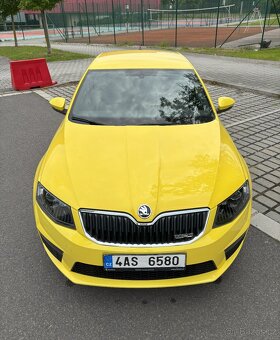 Škoda Octavia RS 2.0TSI, garážované - 8