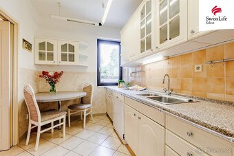 Prodej bytu 4+1 199 m2 Jarmily Glazarové, Olomouc - 8