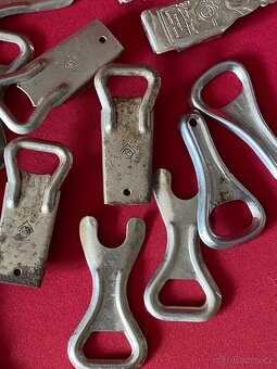 pivní tácek starý pivní tácek otvírák na pivo pivní láhev - 8