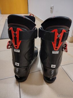 Lyže FISCHER STUNNER 141 cm, lyžáky ROSSIGNOL EVO 70 vel. 26 - 8