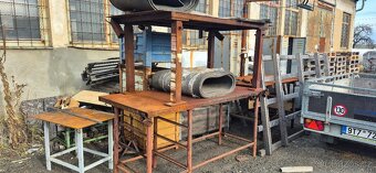 Soustruh, vrtačka vr4 - 8