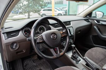 Škoda Octavia 3 combi 2.0 tdi LK DSG - 8