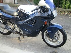 honda cbr 600f PC19-23 - 8