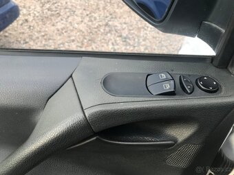 Mercedes-Benz Vito 2.2 CDI 70,KLIMA,6-MÍST,TAŽNÉ. - 8