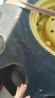 Kola John Deere 20"a 28" - 8
