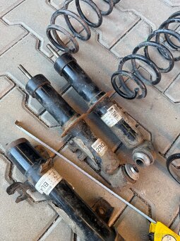 Díly tlumiče, pružiny Mini Cooper r56 - 8