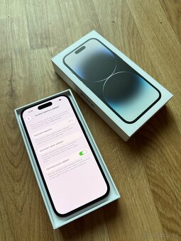 Apple iPhone 14 Pro 128GB černý - 8