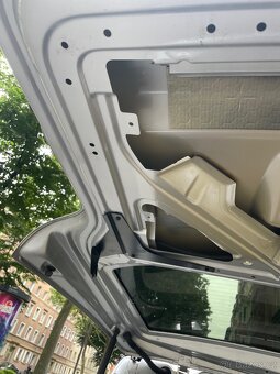 KUFROVÉ DVEŘE VW T5 2013 LA7W - 8