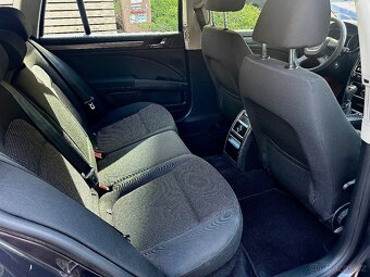 Škoda Superb II 2.0 TDi kombi - 8
