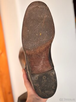 Staré jezdecké boty. Velikost odhadem 27cm uvnitř. - 8