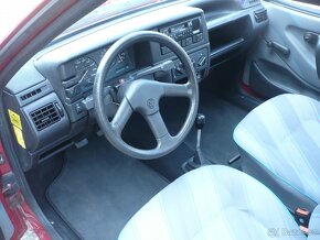 Volkswagen Polo 1.0 i Coupé - 8