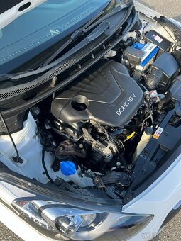 Hyundai i30 benzin, 1.6/88kW DOHC 16V, 2016 kombi - 8