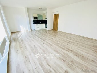 Pronájem byty 2+kk, 63 m2 - Znojmo, ulice Aninská - 8