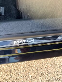 Volkswagen Golf VI MATCH 77kW - 8
