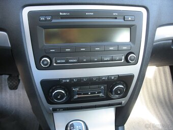 Octavia Combi II 2,0 TDi-103 kW, 134.000,-Kč - 8