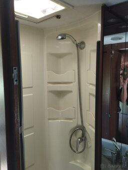 Obytný automobil Fiat Ducato polointegrovaný - 8