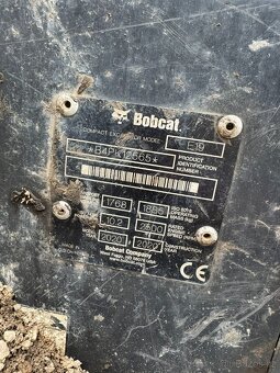 Minibagr Bobcat E19 - 8