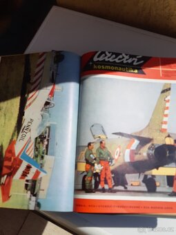 Letectví a Kozmonautika. - 8