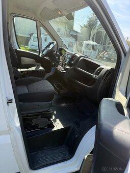 Fiat Ducato 2.3JTD 96KW r.v.8/19 5 místný 53300Km - 8