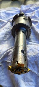 Hlava na frézování závitů Ingersoll - 8