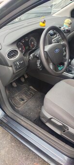 Ford Focus 1.8 TDCi. 2006 - 8