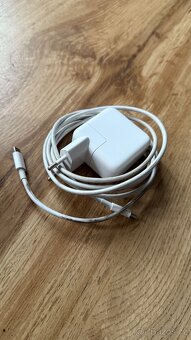 Apple MacBook Air 13” (2020) – i5 / 8 GB RAM / 256 GB SSD - 8