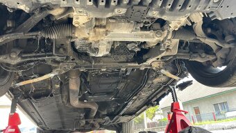 Chevrolet Camaro 2011 3,6 V6 Automat - díly z vozu - 8