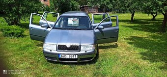Škoda Octavia Combi - 8