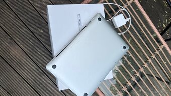 Apple MacBook Air M1 S PŘÍSLUŠENSTVÍM - 8